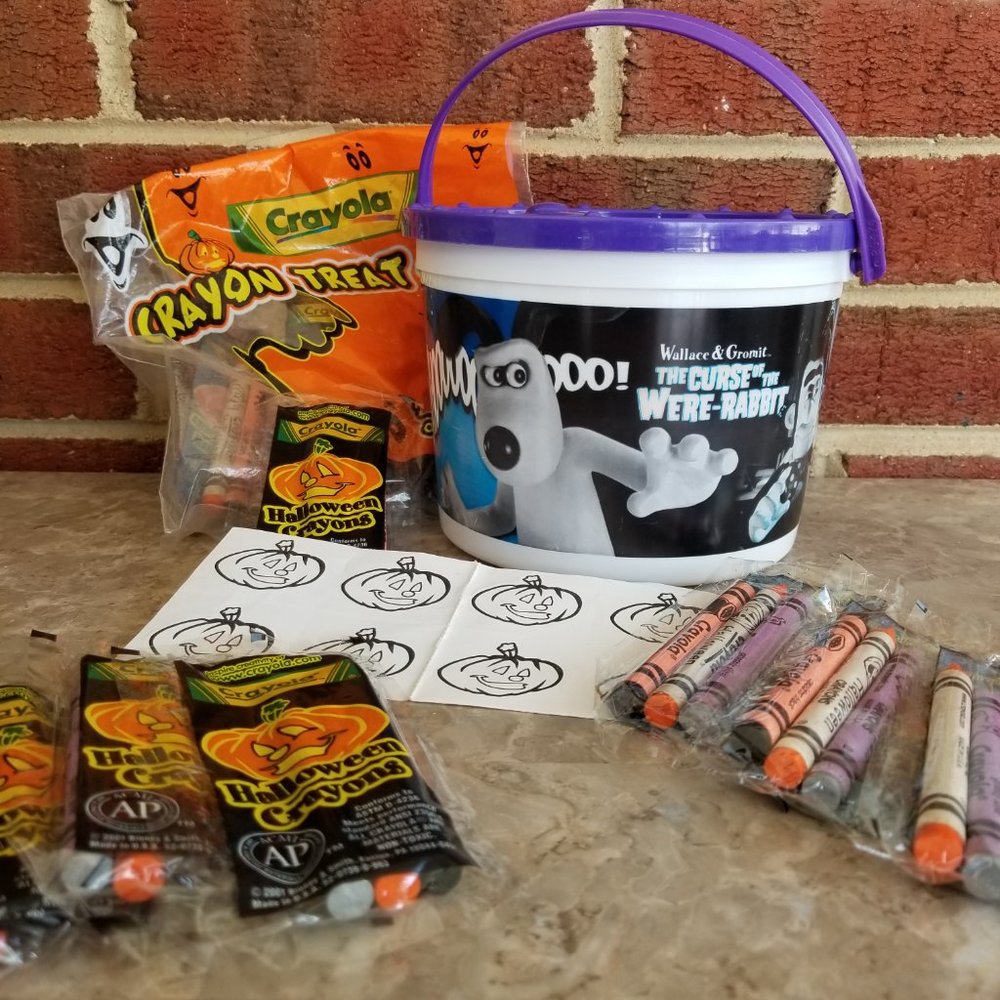 Bundle: Halloween BK Bucket Pail and Crayon Treats with Pumpkin Stickers
